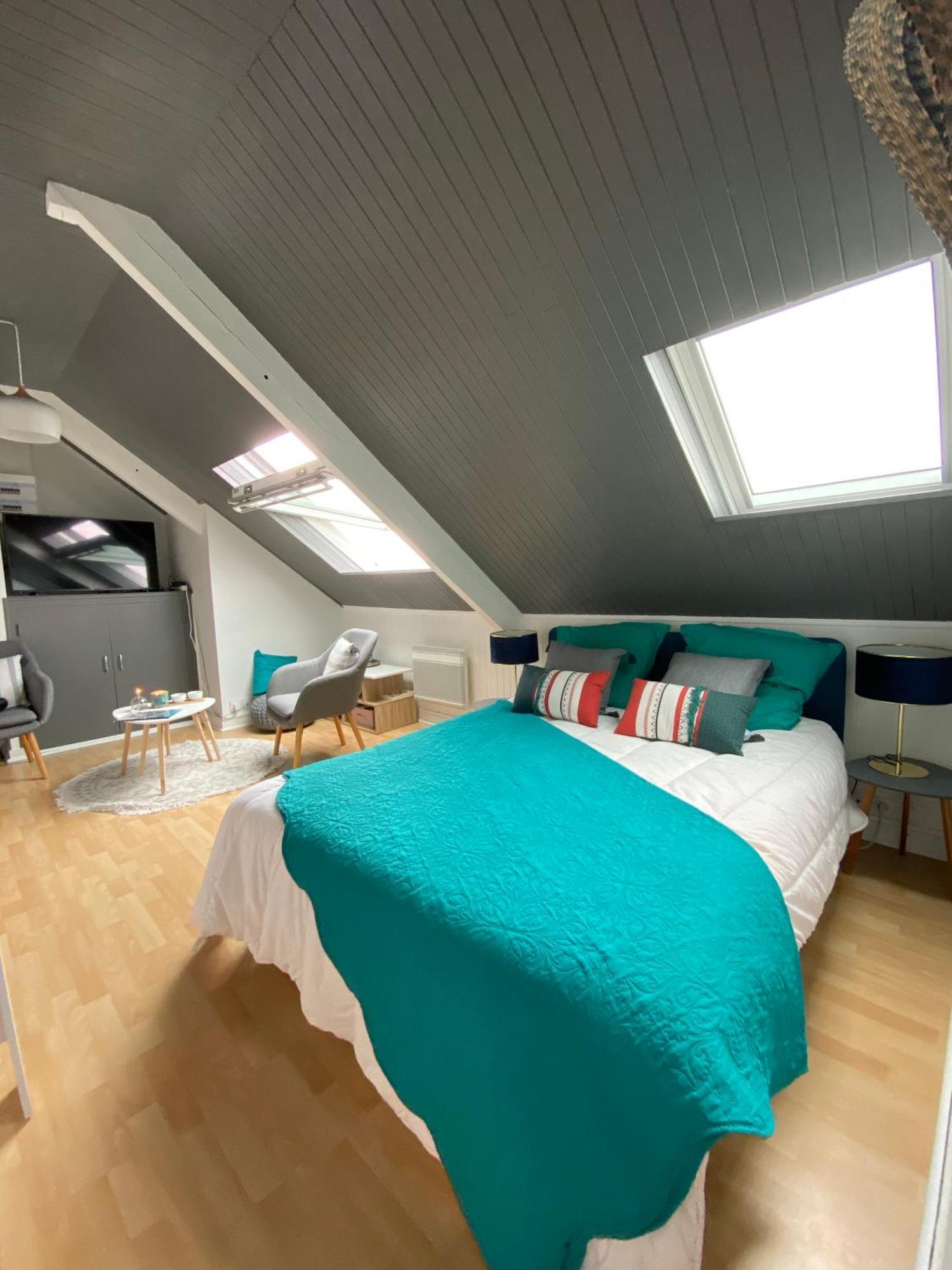Agreable Cocon Sous Les Toits - Parking - Wifi Apartment Pleneuf-Val-Andre Exterior foto